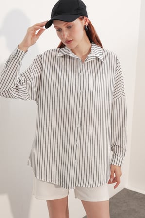 Kadın Oversize Çizgili Gömlek 20412 - Siyah