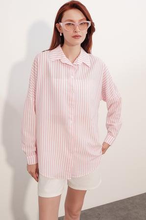 Kadın Oversize Çizgili Gömlek 20412 - Pembe