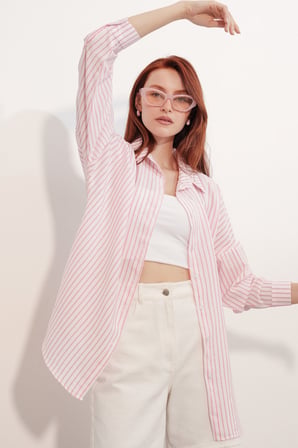 Kadın Oversize Çizgili Gömlek 20412 - Pembe