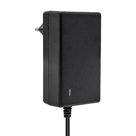 18 VOLT - 1 AMPER 5.5*2.5 UÇLU YERLİ ÜRETİM PRİZ TİPİ ADAPTÖR (5042)