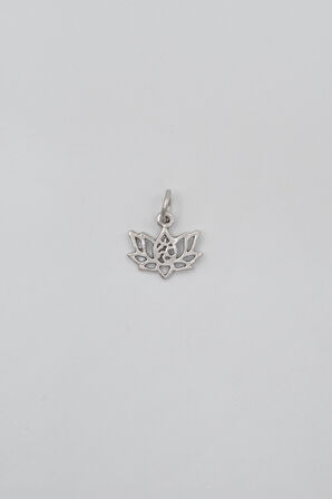Minimal Om Sembollü Lotus Çiçeği Anahtarlık - Antik Gümüş Kaplama - Kadın Erkek