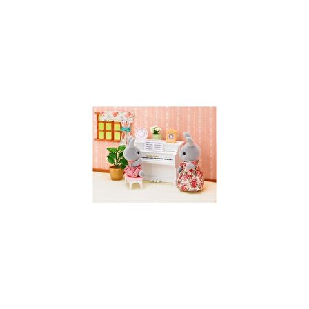 Sylvanian Families Piano Set