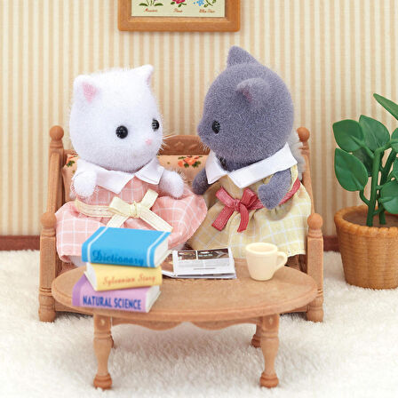 Sylvanian Families İran Kedi Ailesi 5455