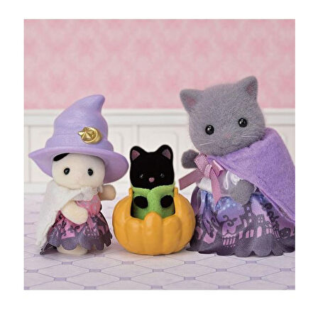 Sylvanian Families Cadılar Bayramı Sürpriz Parti Seti 5764