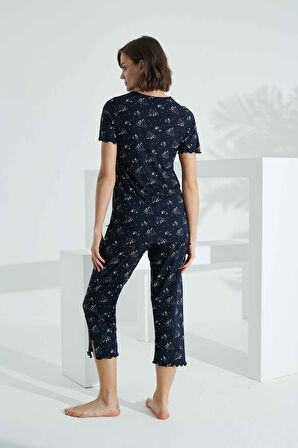 Angelique Bambu Kumaş Kısa Kol Dantel Detaylı Kadın Kapri Takım 22256