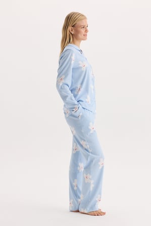 %100 Pamuk Kumaş Uzun Kol Önden Düğmeli Çiçek Desenli Gömlek Yaka Pijama Takımı 27302-27303