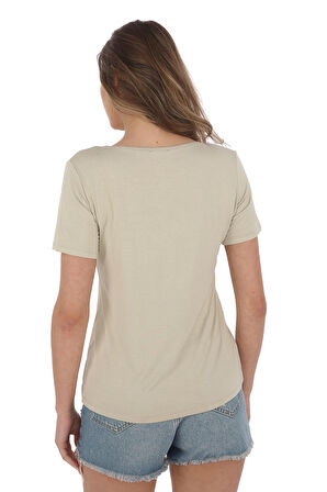Viskon Dökümlü V Yaka Tişört-Bej