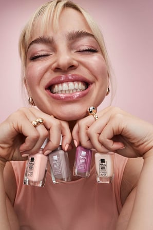 Nail+Care 7'si 1 Arada Bakım Etkili Oje - Cloud Comfort