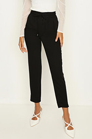 Kadın Beli Lastikli Rahat Kesim Pantolon