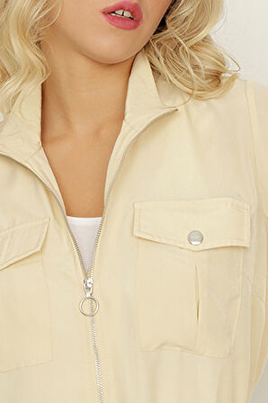 Kadın Önden Fermuarlı İnce Ceket