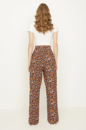 Kadın Çiçek Desenli Geniş Paça Pantolon