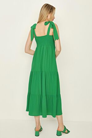 Kadın İp Askılı Gipe Detaylı Rahat Kesim Elbise