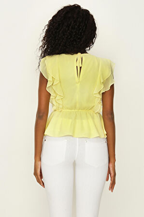 Kadın Kolları Fırfır Detaylı Şifon Bluz