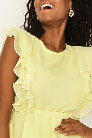 Kadın Kolları Fırfır Detaylı Şifon Bluz