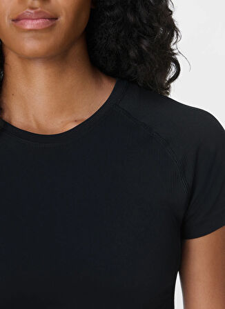 Sweaty Betty SB10127-001 ATHLETE CROP SEAMLESS W Siyah Bisiklet Yaka Normal Düz Kadın T-Shirt