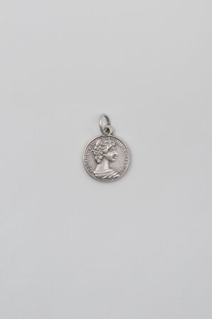 İngiliz Kraliçe II. Elizabeth Anahtarlık - Antik Gümüş Kaplama - Kadın Erkek