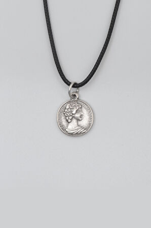 İngiliz Kraliçe II. Elizabeth Siyah Deri İp Kolye - Antik Gümüş Kaplama - Kadın Erkek - 60 cm