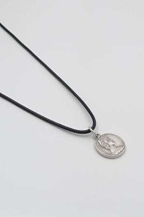 İngiliz Kraliçe II. Elizabeth Siyah Deri İp Kolye - Antik Gümüş Kaplama - Kadın Erkek - 60 cm