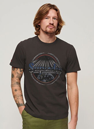 Superdry Bisiklet Yaka Baskılı Antrasit Erkek T-Shirt M1011981ADEZ_ROCK GRAPHIC BAND TEE