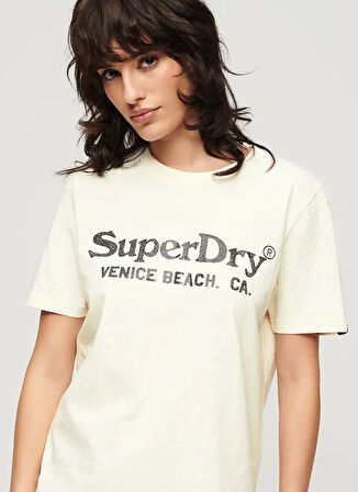 Superdry Yuvarlak Yaka Baskılı Krem Kadın T-Shirt W1011403A