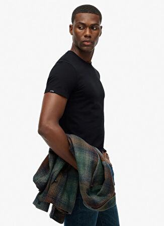 Superdry Bisiklet Yaka Siyah Erkek T-Shirt M1011245M-16A_ESSENTIAL LOGO EMB TE