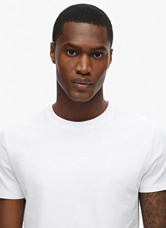 Superdry Bisiklet Yaka Düz Beyaz Erkek T-Shirt M1011245M44C_ESSENTIAL LOGO EMB TEE
