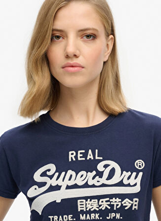 Superdry Yuvarlak Yaka Baskılı Lacivert Kadın T-Shirt W1011502A