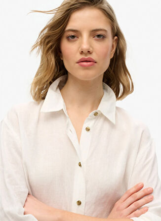 Superdry Normal Gömlek Yaka Beyaz Kadın Gömlek W4010463A