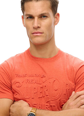 Superdry Bisiklet Yaka Kırmızı Erkek T-Shirt M1012100A-6SD_WORKWEAR EMBOSSED REL