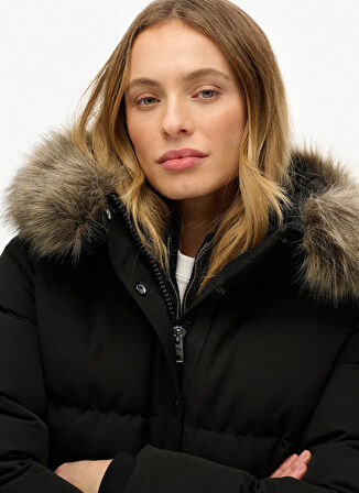 Superdry Siyah Kadın Mont W5011929A