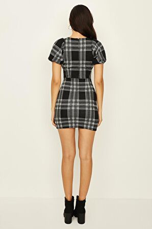 Kadın  Desenli Kare Yaka Balon Kollu Elbise