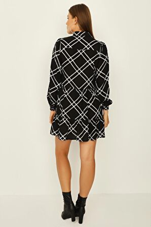 Kadın Kareli Önden Düğmeli Eteği Volanlı Gömlek Elbise