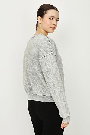 Kadın Asit Yıkamalı Oversize Sweatshirt