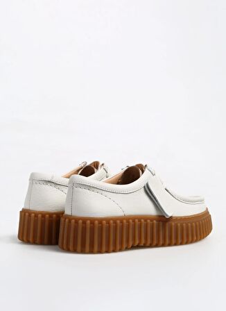 Clarks Beyaz Kadın Deri Düz Ayakkabı 26172085