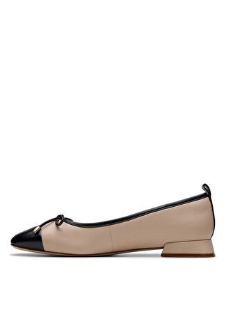 Clarks Deri Bej - Siyah Kadın Babet 26181329