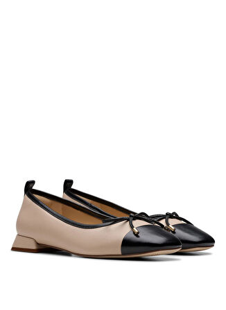 Clarks Deri Bej - Siyah Kadın Babet 26181329