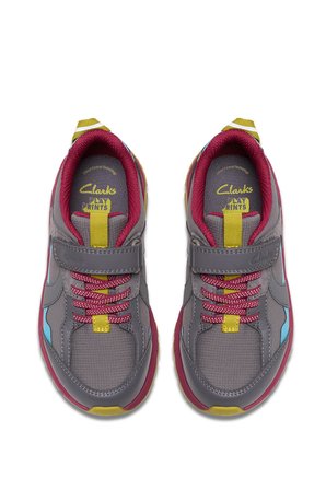 26184045 Clarks Selva Hero K Erkek Çocuk Spor Ayakkabı 25-30