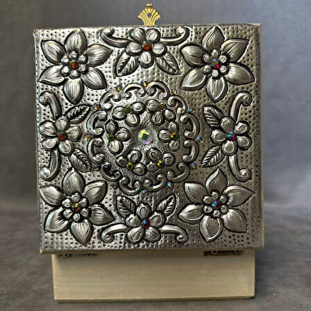 Uretti - Hülya 6683 5753 El Yapımı Alüminyum Kapaklı Bej Dekoratif Takı Saklama Kutusu