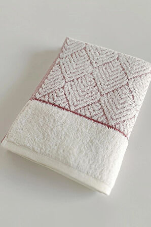 Geometrik Desenli Zemini Renkli Bambu El Havlusu - 50x90 cm - Kiremit