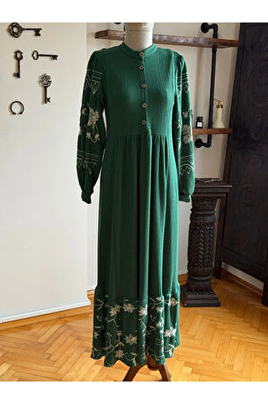Yarım Pat Nakışlı Örme Elbise 2405 NAVRA |