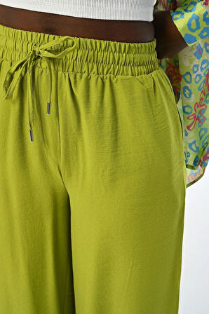 KADIN RAHAT KALIP BOL PAÇA BELİ LASTİKLİ DÜZ RENK PANTOLON