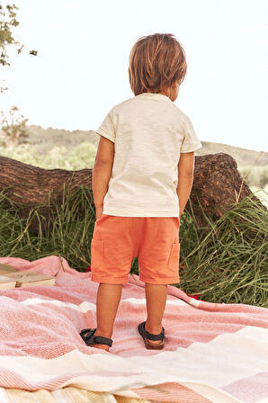 Next Baby % 100 Pamuklu Beyaz Turuncu Hayvan Desenli Şortlu Alt Üst Takım