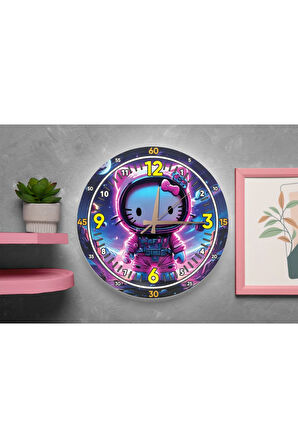 Hello Kitty Astronot Duvar Saati – Çocuk Odası Dekoratif Sessiz Mekanizma 40 cm