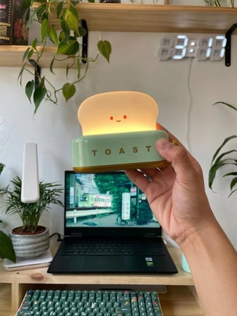 Yeşil Tost Gece Lambası – Sevimli LED Işık,Hediyelik Led Lamba