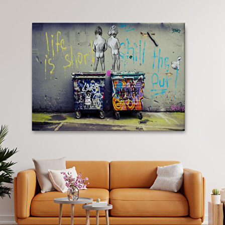 Bansky Çöp Kutusuna İşeyen Çocuklar Kanvas Tablosu / Hayat Kısa-5154