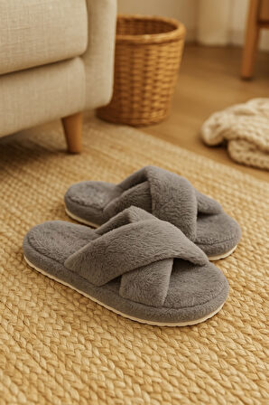 CP30 Tüylü Pofuduk Çapraz Kışlık Kadın Ev Terliği