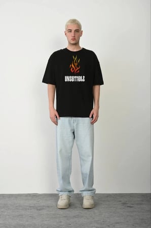 Unisex Bisiklet Yaka Baskılı Oversize T-shirt - Siyah