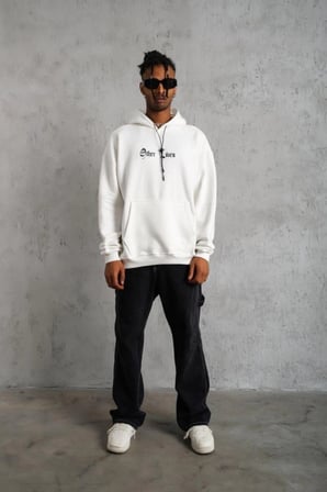 Oversize Üç İplik Şardonlu Kapüşonlu Sweatshirt – Beyaz “Other Lives” Ön Ve Arka Baskılı, Kanguru Cepli, Ribanalı Rahat Kışlık Model Beyaz
