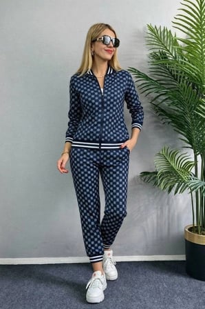 Kadın Uzun Kollu önden Fermuarlı Desenli Iki Iplik Bluz Ve Pantolon Ikili Takım