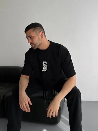 Baskılı Oversize Bisiklet Yaka T-shirt - Siyah